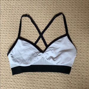 Lululemon sports bra
